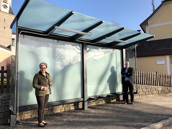 Foto_Bushaltestelle_Ortszentrum.jpg  